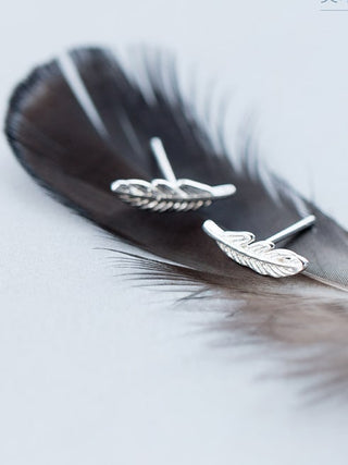 FEATHER EARRINGS