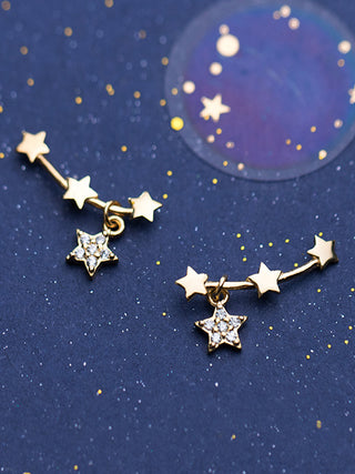 MOVING STAR EARRINGS